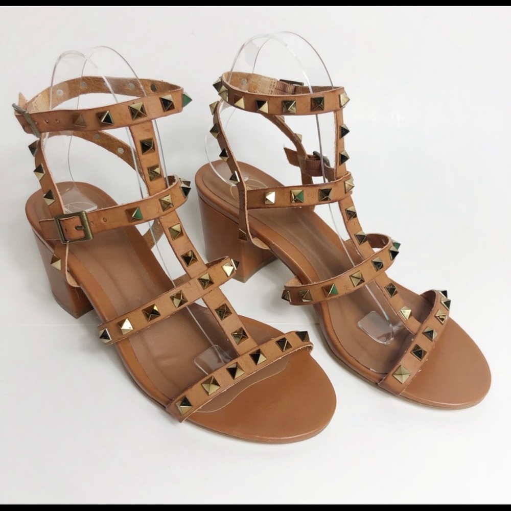 Misguided studded leather sandals 👡